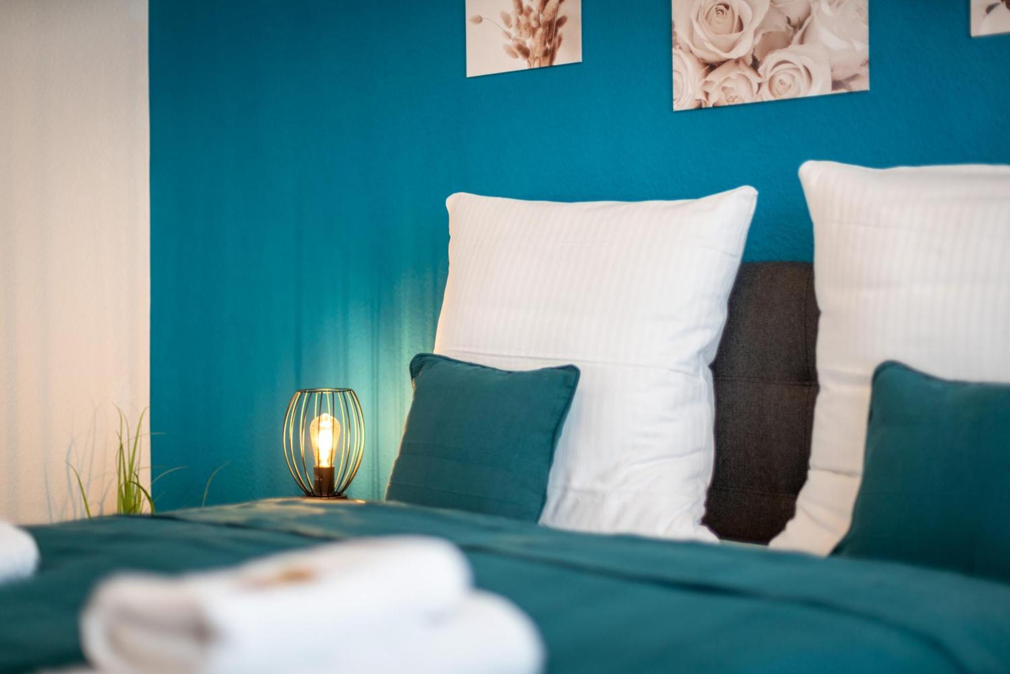 Free Living - City Design Apartments, Zentrum, Outlet, Balkon, Kueche Wolfsbourg Extérieur photo