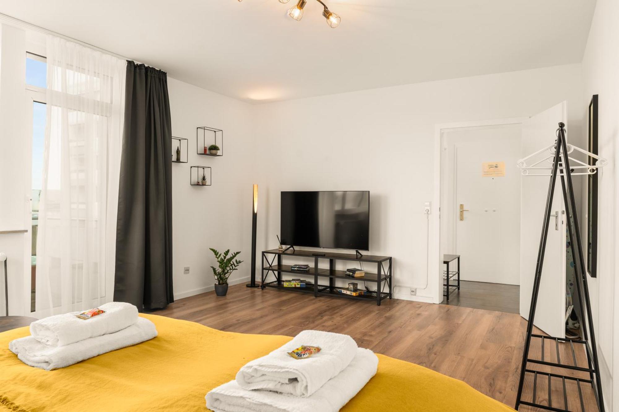 Free Living - City Design Apartments, Zentrum, Outlet, Balkon, Kueche Wolfsbourg Extérieur photo